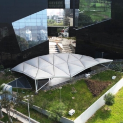 etfe-cushions-for-the-University-of-Lima